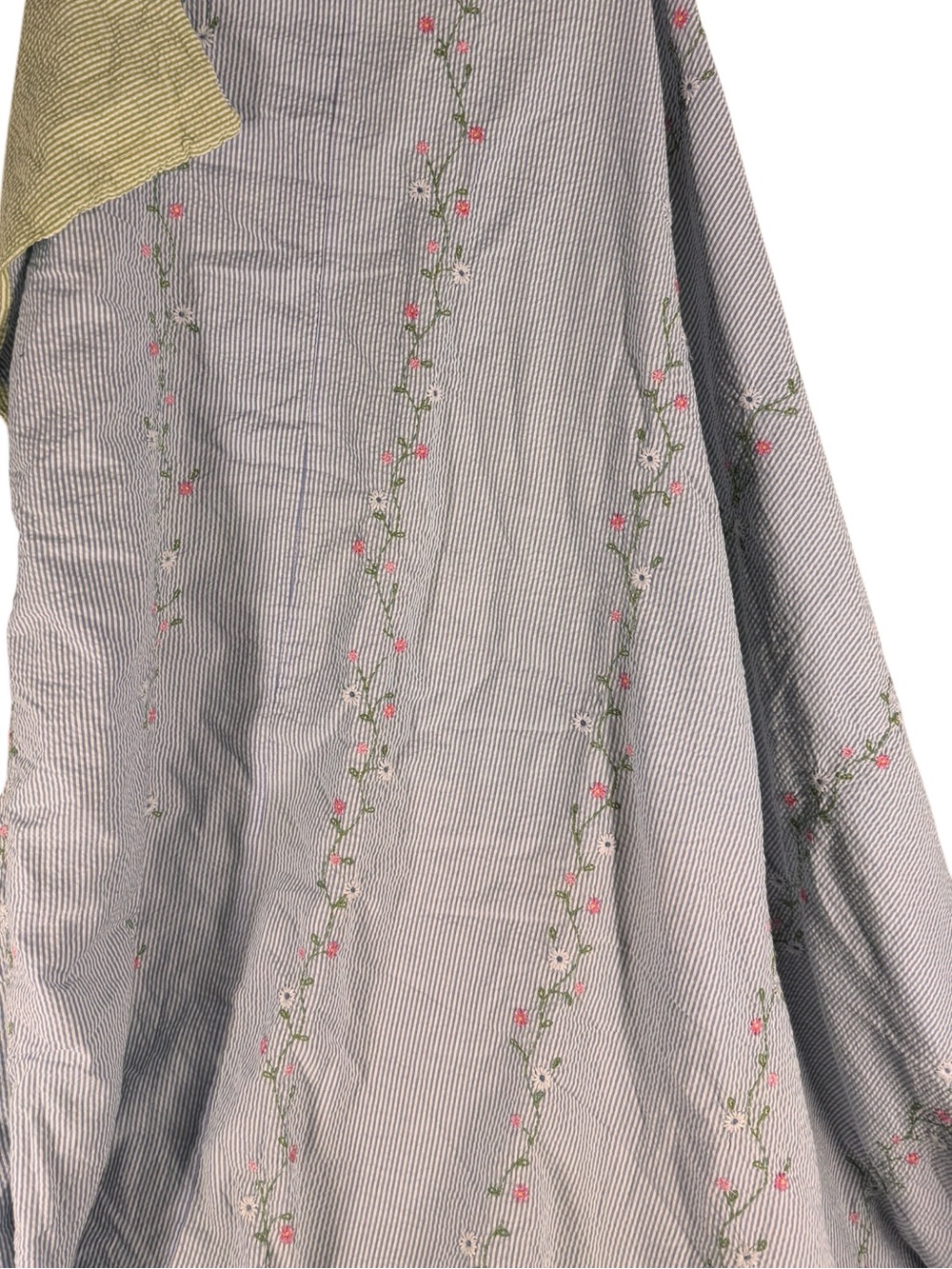 Pottery Barn Kids Seersucker and embroidery full/queen duvet cover - Picture 2 of 6